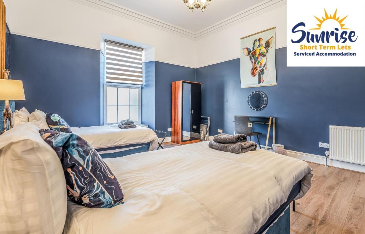 Presidential Apartment, Family Home, Luxury Bedrooms, 2 Rooms, 1 King Bed, 2 Single Beds, Free Wifi, Free Parking, Tourists, Business Travelers, Relocation, Beautiful River Views, - Long Stays, Invoice And Reduced Price Are Only Via Sunrise Short Let 던디 외부 사진