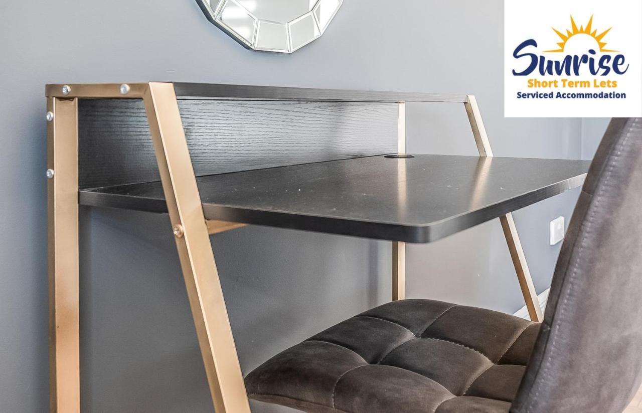Presidential Apartment, Family Home, Luxury Bedrooms, 2 Rooms, 1 King Bed, 2 Single Beds, Free Wifi, Free Parking, Tourists, Business Travelers, Relocation, Beautiful River Views, - Long Stays, Invoice And Reduced Price Are Only Via Sunrise Short Let 던디 외부 사진