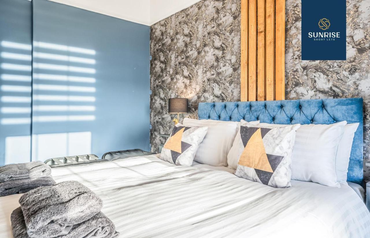 Presidential Apartment, Family Home, Luxury Bedrooms, 2 Rooms, 1 King Bed, 2 Single Beds, Free Wifi, Free Parking, Tourists, Business Travelers, Relocation, Beautiful River Views, - Long Stays, Invoice And Reduced Price Are Only Via Sunrise Short Let 던디 외부 사진